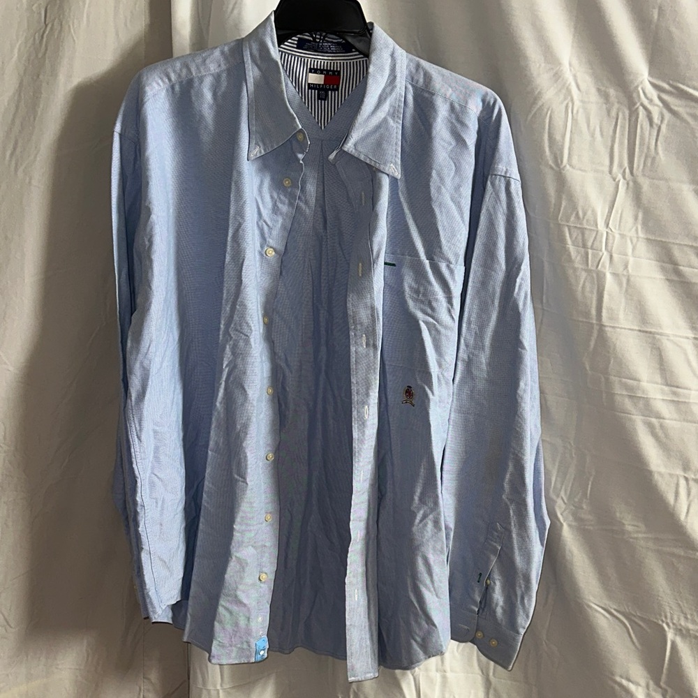 Tommy Hilfiger Light Blue Button Down Shirt 💙